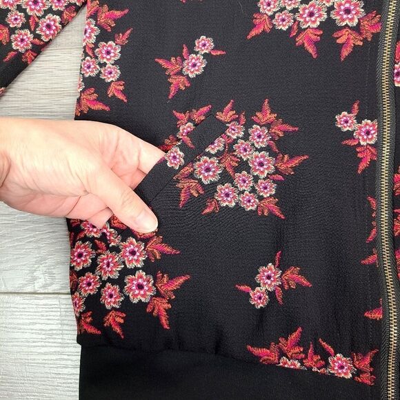 Faith and Joy Black & Pink Floral Print Bomber Jacket XS - Picture 11 of 16